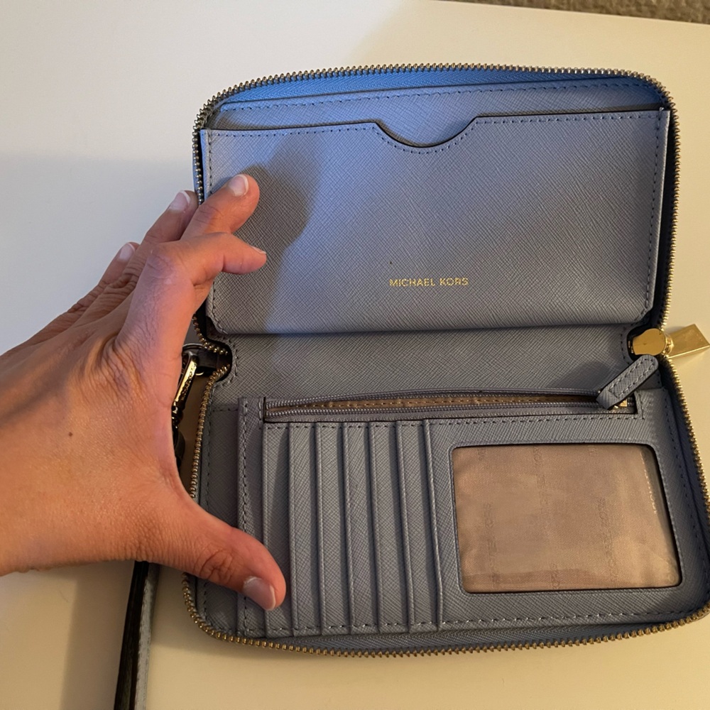 Michael Kors Jet Set Travel Large Flat Zip Phone Case Wristlet Wallet Blue